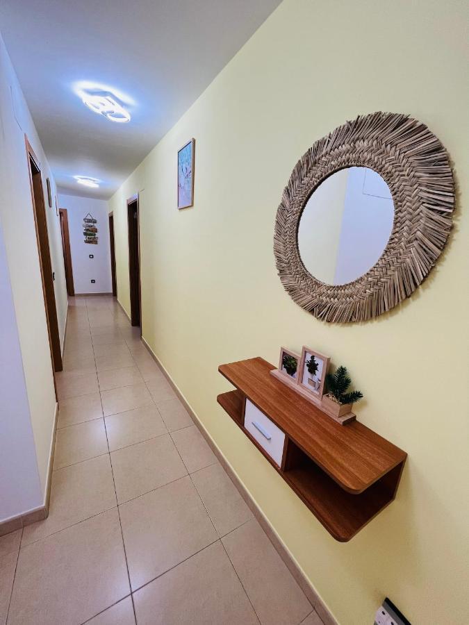 APARTAMENTO CENTRO 3 HABITACIONES CON AIRE ACONDICIONADO A 150m DE LA PLAYA Peñíscola Esterno foto